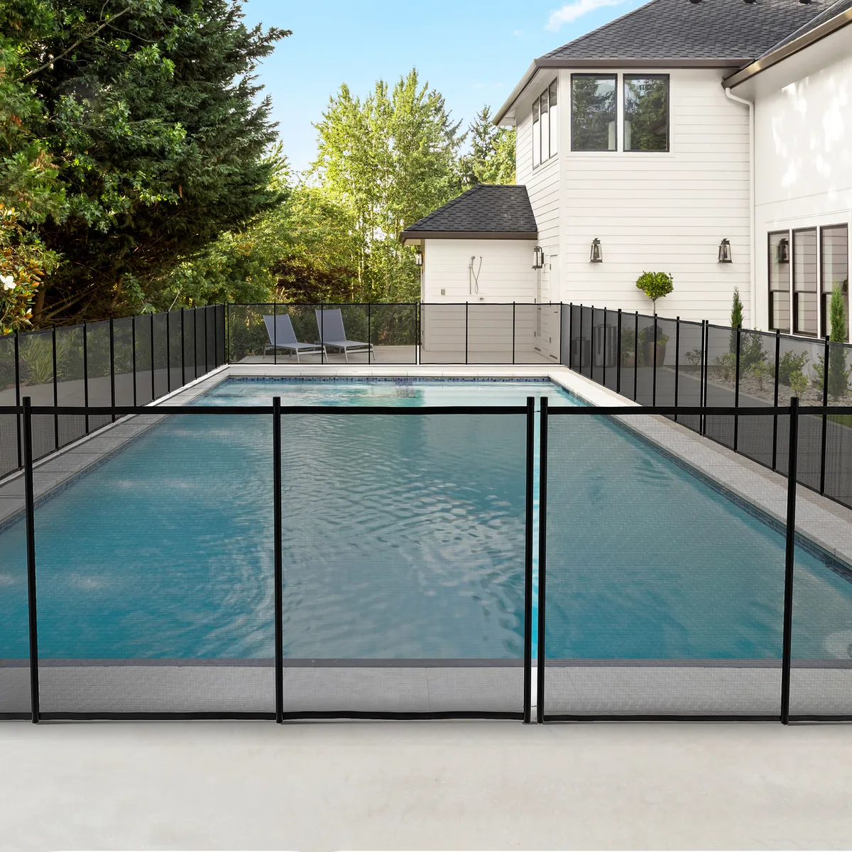 Black Glass Swiming Pool Fence